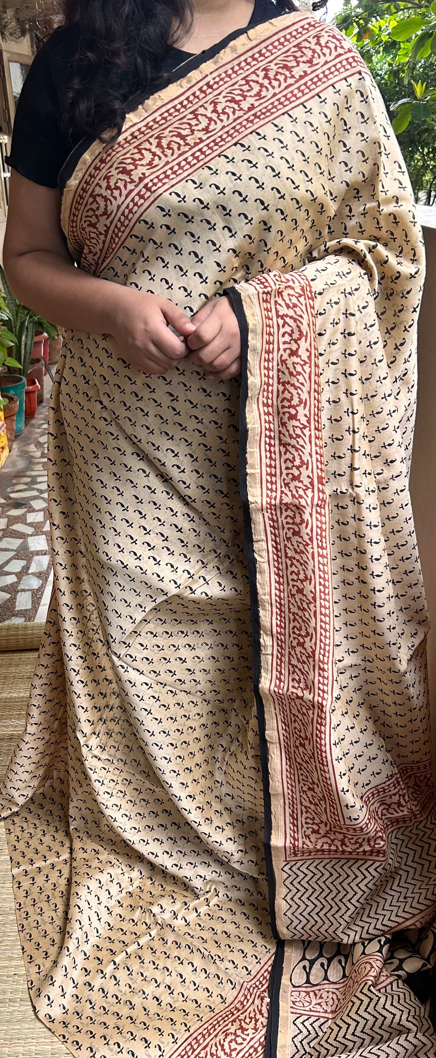 Beige & Black Block-Printed Chanderi Saree