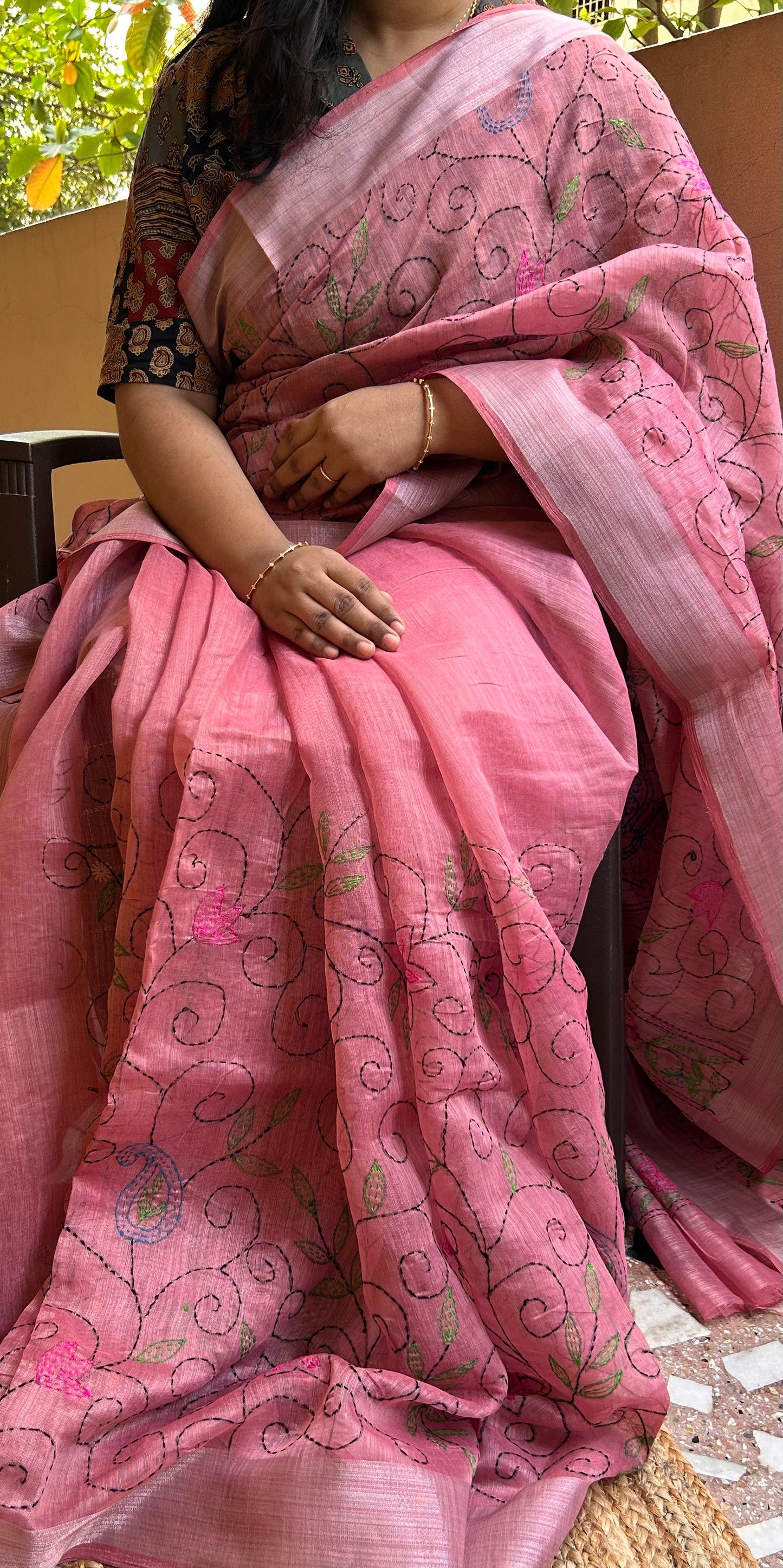 Dusty Pink Linen Saree with Kantha work