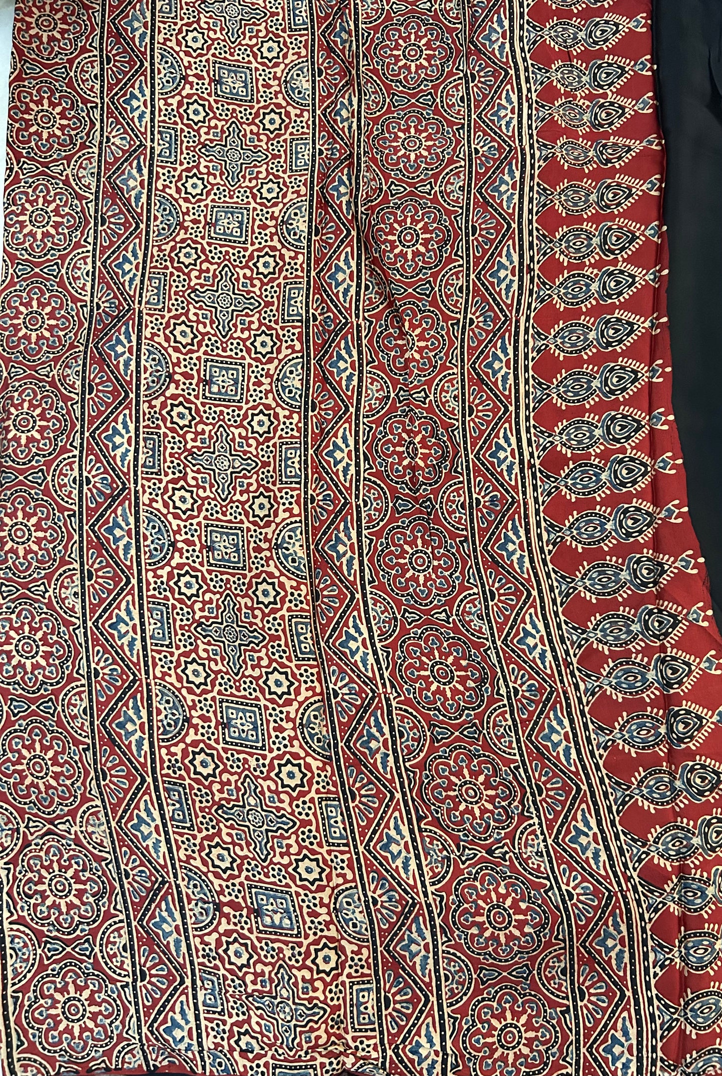 Red Modal silk saree