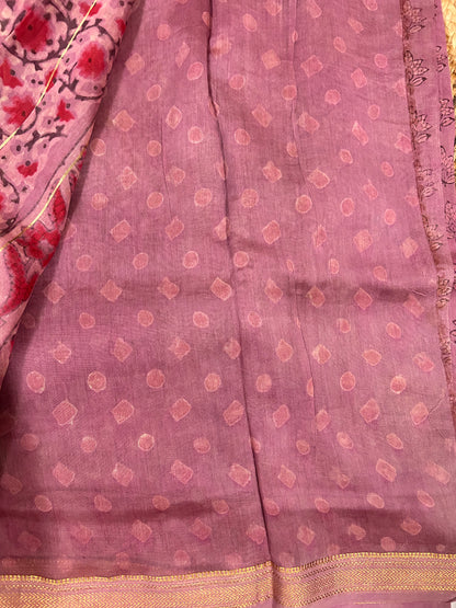 Onion Pink Maheshwari Vanaspati Ajrakh Silk Cotton Saree