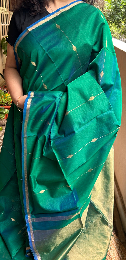 Green with Blue ( dual shade ) Maheswari Silk Cotton Handloom Saree